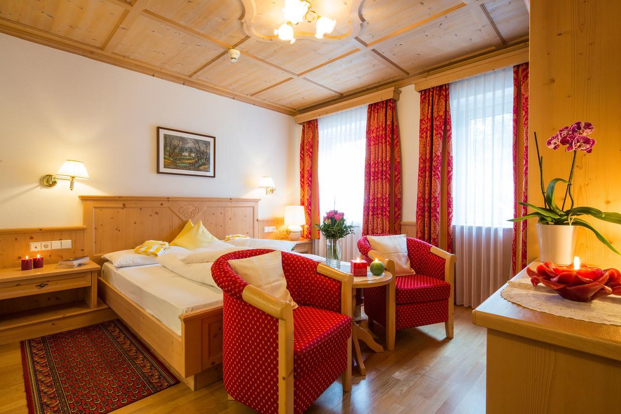 Dolomites Wellness Hotel Savoy La Villa  Exterior foto
